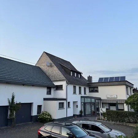 Zum Seeweiher 아파트호텔 3*